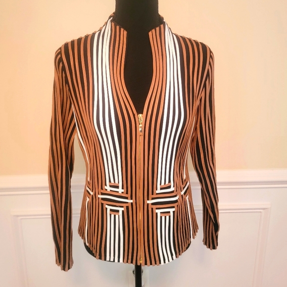 Traveler Chico's Jacket - Picture 6 of 9